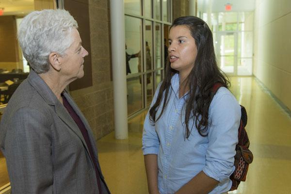 Administrator McCarthy meets Natalia Rosario, a graduate student at Clemson University, currently interning in the Mayor’s office in Spartanburg. Natalia waited to speak with the Administrator about sustainability. 
