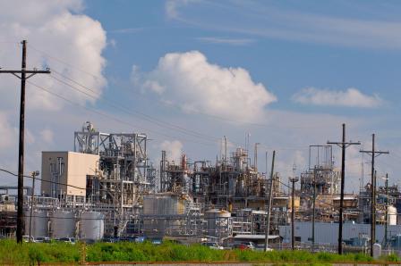 Petroleum refinery photo